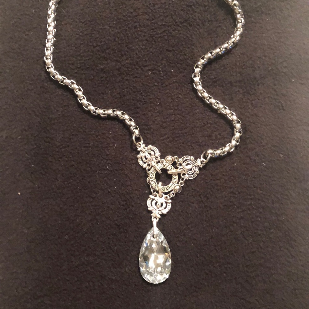 Necklaces - Picture 3 of 3